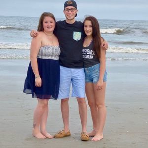 Meet your Posher, Carla